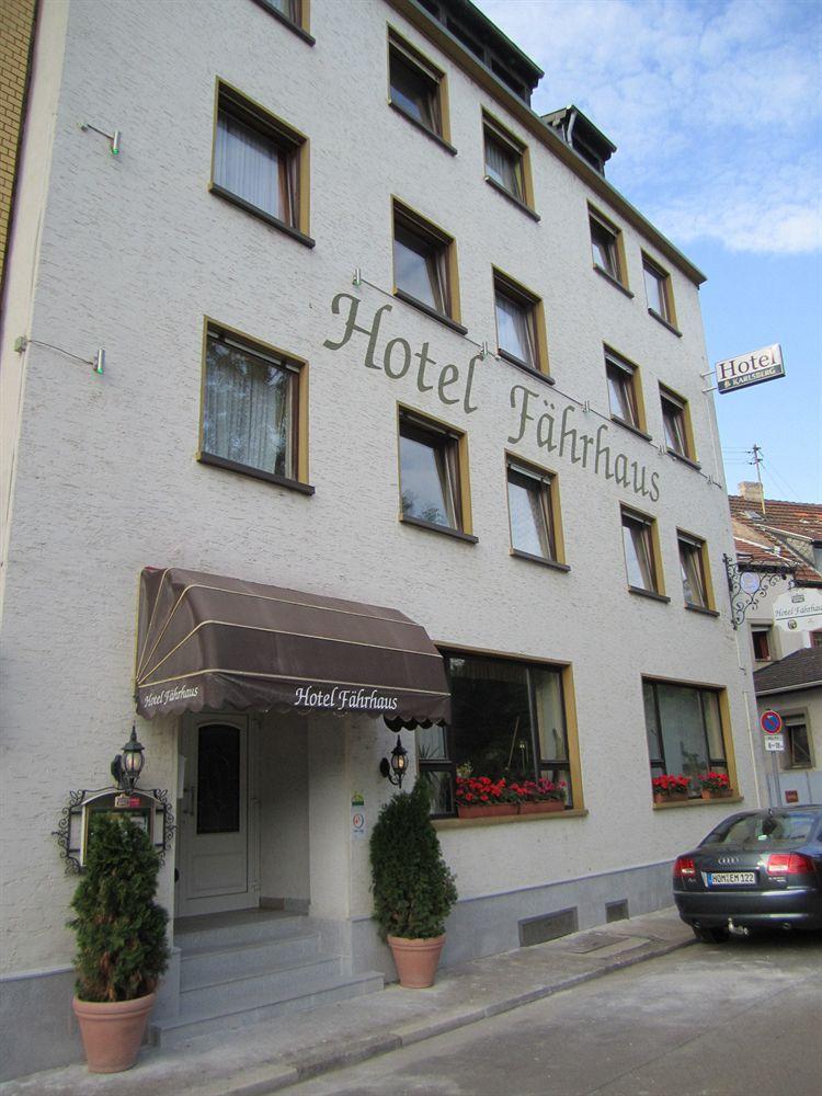 Hotel Faehrhaus Saarbrucken Bagian luar foto